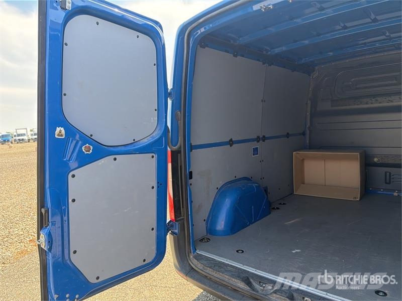 Mercedes-Benz Sprinter 211 CDi Cargo Van Utilitaire