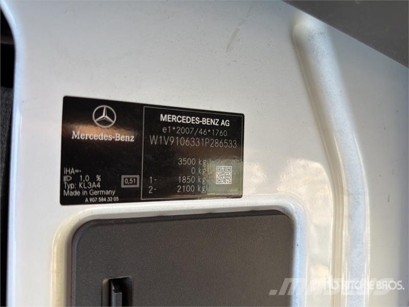 Mercedes-Benz Sprinter 311CDI Cargo Van Gesloten bedrijfswagens