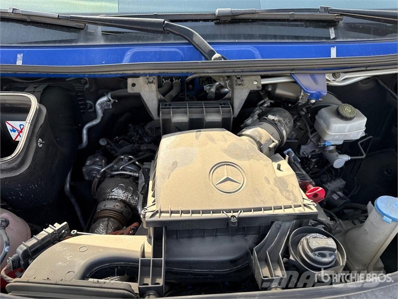 Mercedes-Benz Sprinter 311CDI Cargo Van Utilitaire