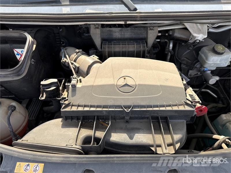Mercedes-Benz Sprinter 311CDI Cargo Van Utilitaire