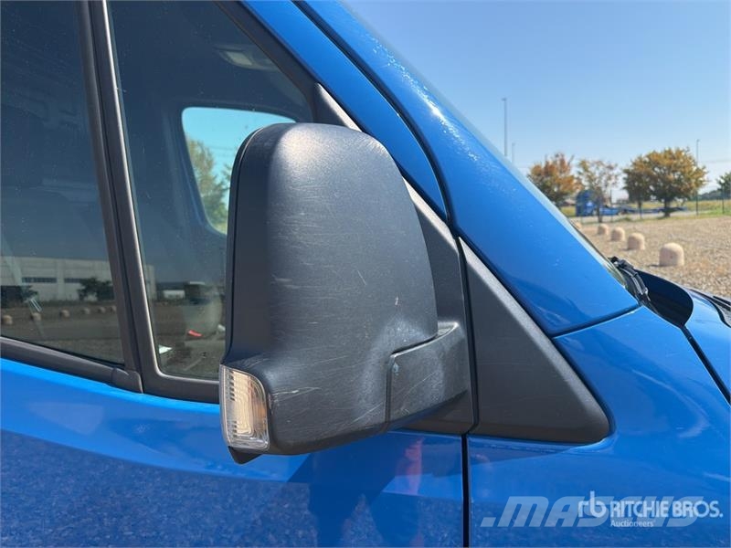 Mercedes-Benz Sprinter 211 CDi Cargo Van Utilitaire