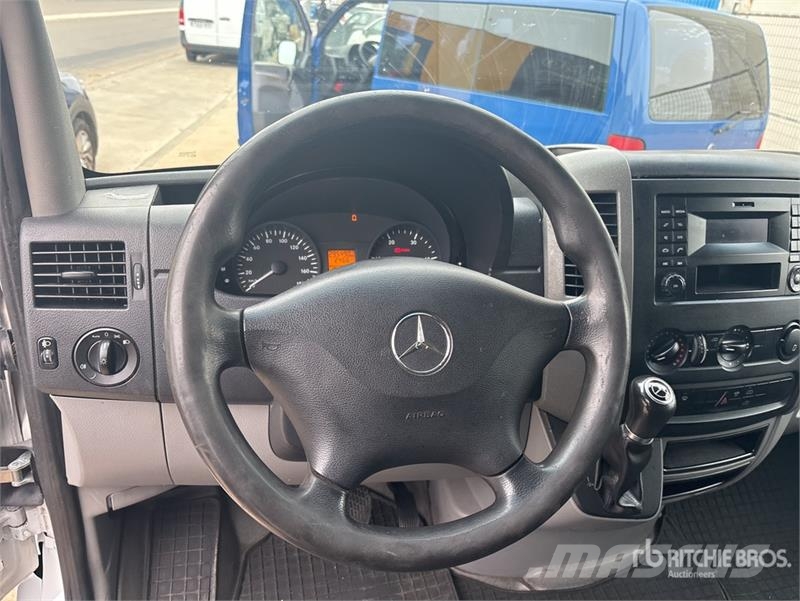 Mercedes-Benz Sprinter Furgões