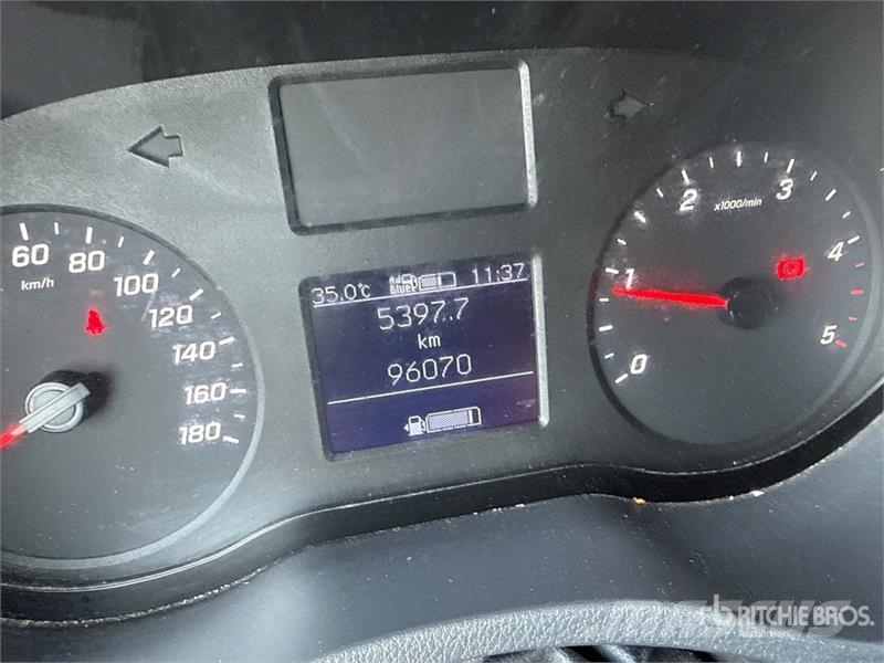 Mercedes-Benz Sprinter 311CDI Cargo Van Utilitaire