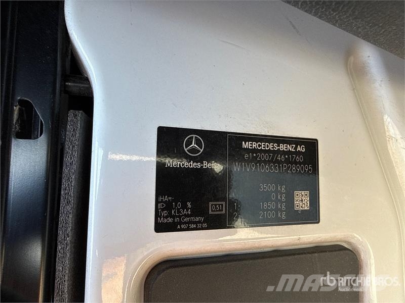 Mercedes-Benz Sprinter 311CDI Cargo Van Gesloten bedrijfswagens