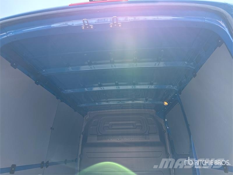 Mercedes-Benz Sprinter 211 CDi Cargo Van Lieferwagen