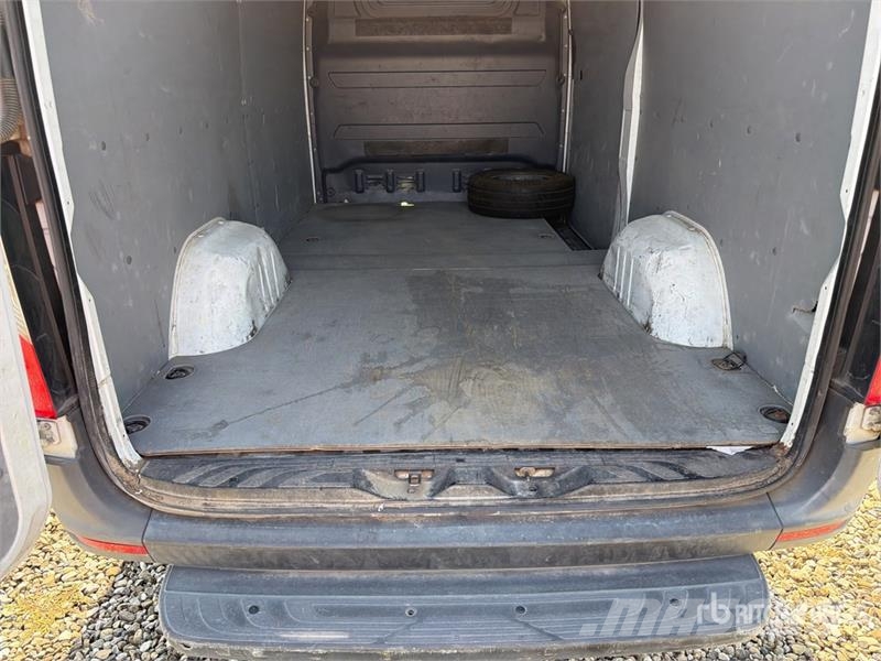 Mercedes-Benz Sprinter 314CDI Cargo Van Pakettiautot