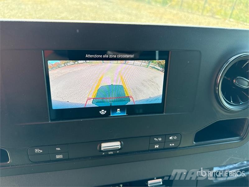 Mercedes-Benz Sprinter 311CDI Cargo Van Utilitaire