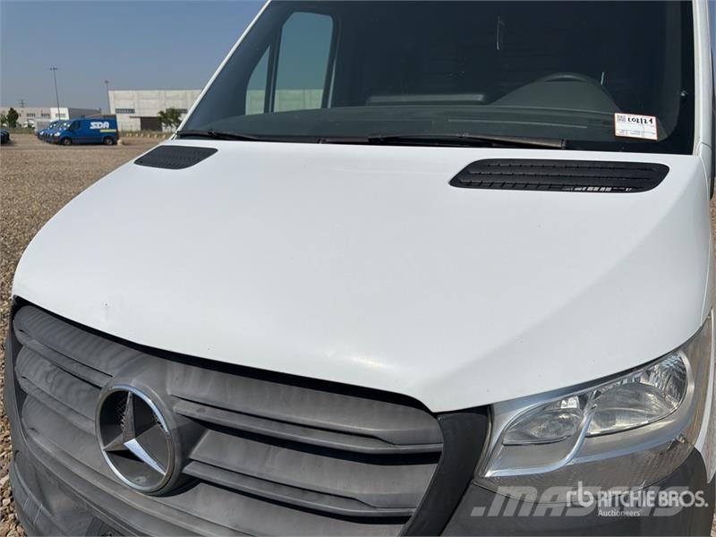 Mercedes-Benz Sprinter 314CDI Cargo Van Pakettiautot