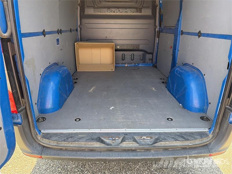 Mercedes-Benz Sprinter 211 CDi Cargo Van Utilitaire