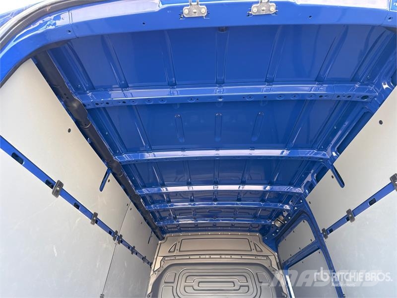 Mercedes-Benz Sprinter 311CDI Cargo Van Utilitaire