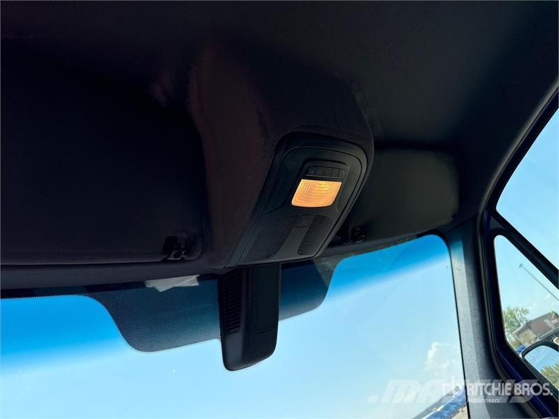 Mercedes-Benz Sprinter 211 CDi Cargo Van Utilitaire