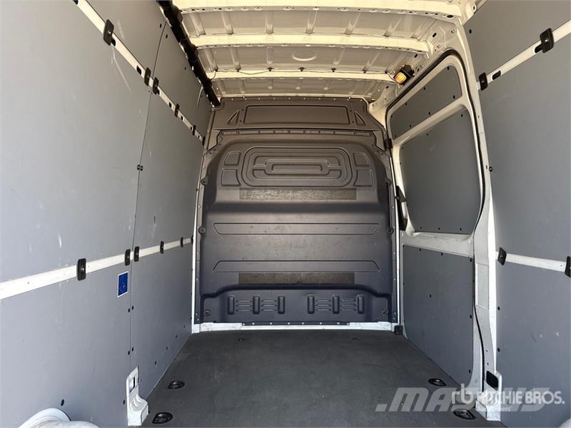 Mercedes-Benz Sprinter 311CDI Cargo Van Gesloten bedrijfswagens