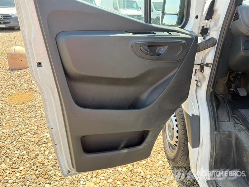 Mercedes-Benz Sprinter 311CDI Cargo Van Gesloten bedrijfswagens