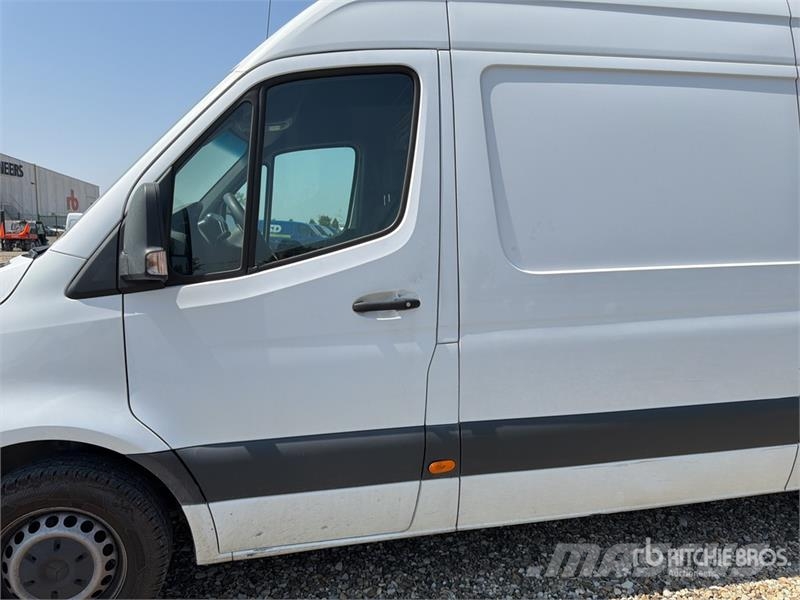 Mercedes-Benz Sprinter 311CDI Cargo Van Gesloten bedrijfswagens