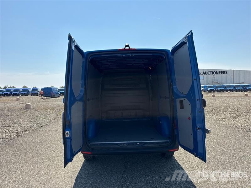 Mercedes-Benz Sprinter 211 CDi Cargo Van Utilitaire