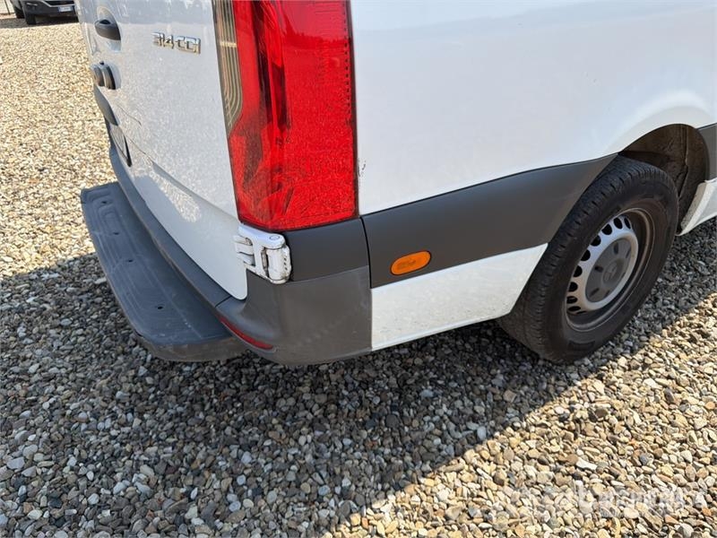 Mercedes-Benz Sprinter 314CDI Cargo Van Pakettiautot