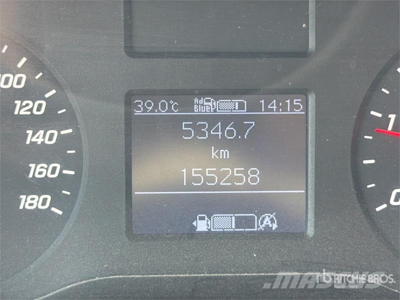 Mercedes-Benz Sprinter 311CDI Cargo Van Pakettiautot