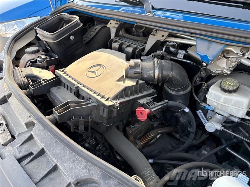 Mercedes-Benz Sprinter 211 CDi Cargo Van Utilitaire