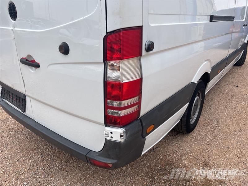Mercedes-Benz Sprinter Furgões