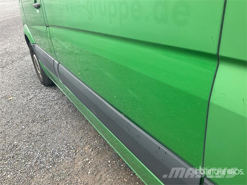 Mercedes-Benz Sprinter Cargo Van Panel vans
