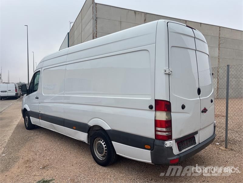 Mercedes-Benz Sprinter Furgões