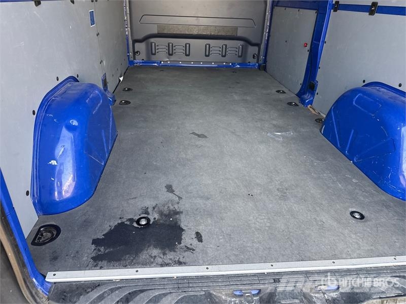 Mercedes-Benz Sprinter 311CDI Cargo Van Utilitaire