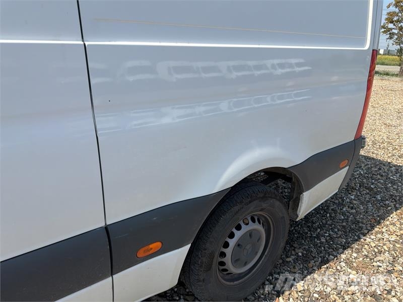 Mercedes-Benz Sprinter 314CDI Cargo Van Pakettiautot