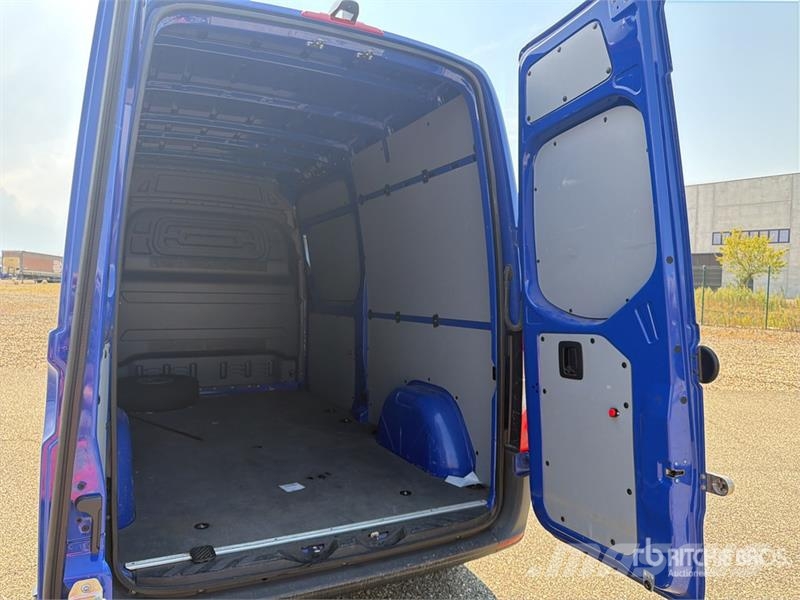 Mercedes-Benz Sprinter 311CDI Cargo Van Dodávky