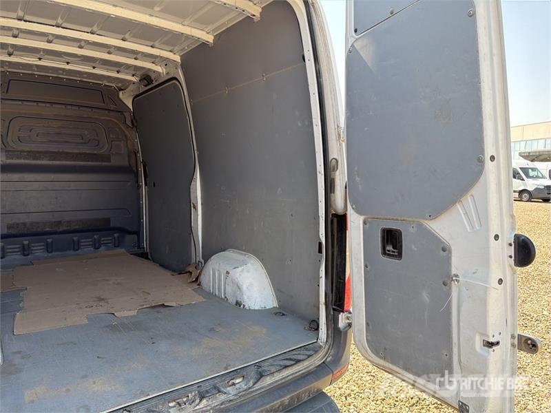 Mercedes-Benz Sprinter 314CDI Cargo Van Pakettiautot