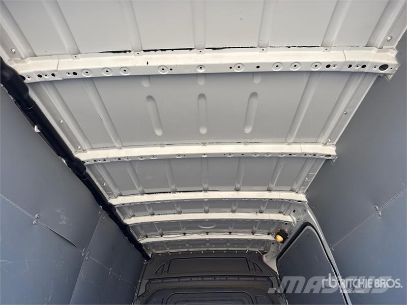 Mercedes-Benz Sprinter 314CDI Cargo Van Pakettiautot