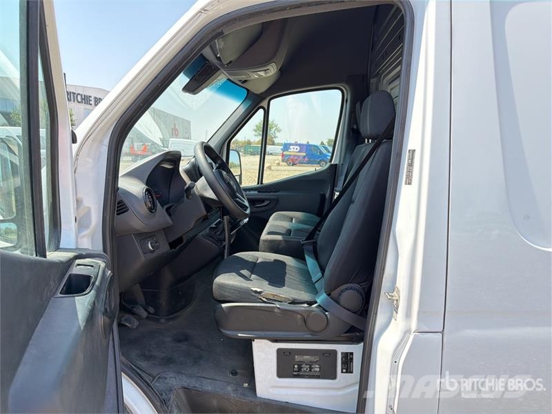 Mercedes-Benz Sprinter 311CDI Cargo Van Gesloten bedrijfswagens