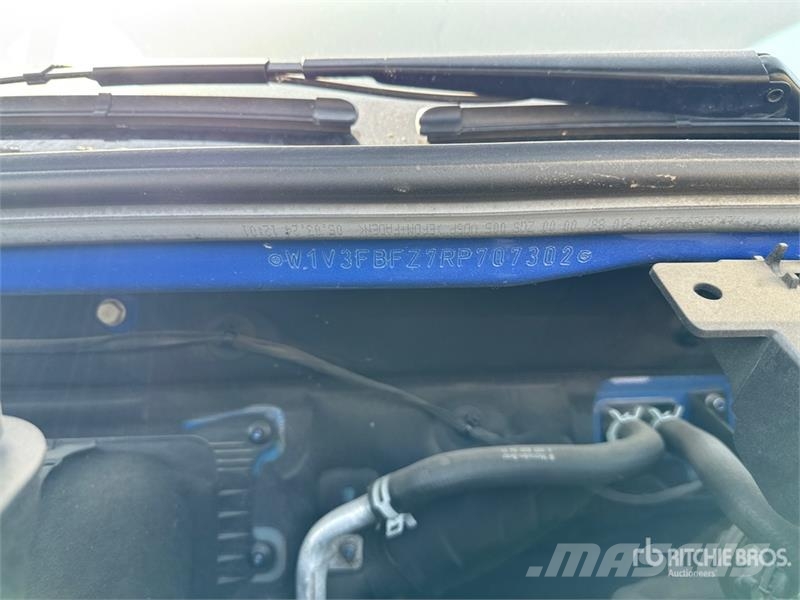Mercedes-Benz Sprinter 311CDI Cargo Van Utilitaire