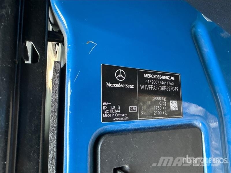 Mercedes-Benz Sprinter 211 CDi Cargo Van Utilitaire