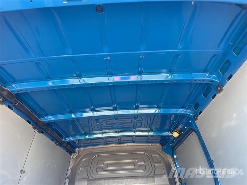 Mercedes-Benz Sprinter 211 CDi Cargo Van Utilitaire