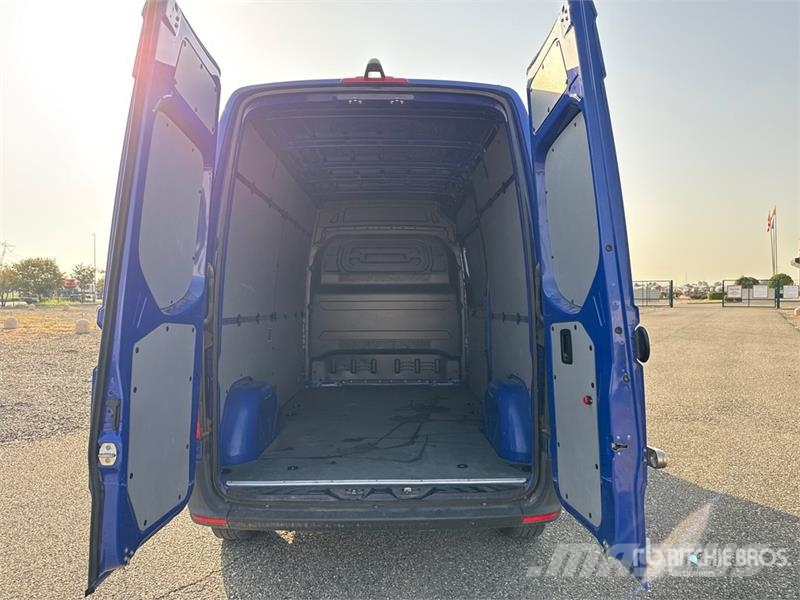Mercedes-Benz Sprinter 311CDI Cargo Van Dodávky
