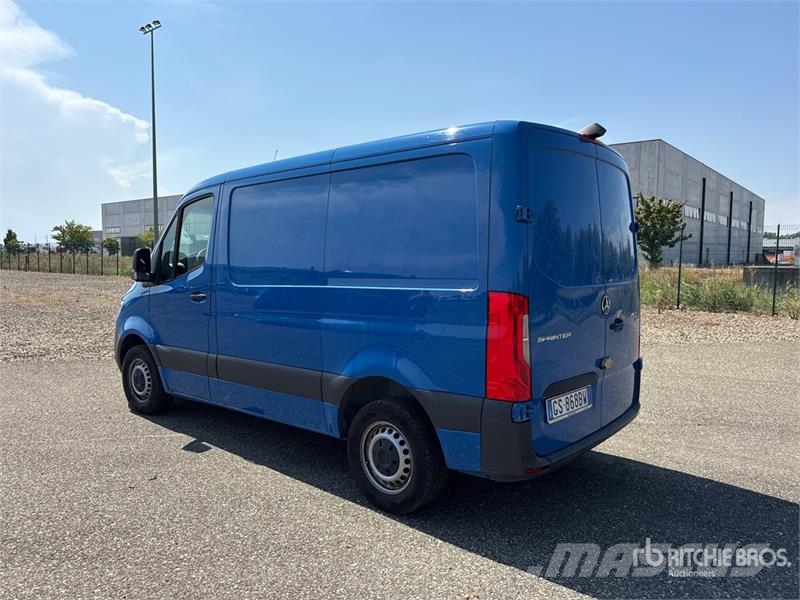 Mercedes-Benz Sprinter 211 CDi Cargo Van Utilitaire