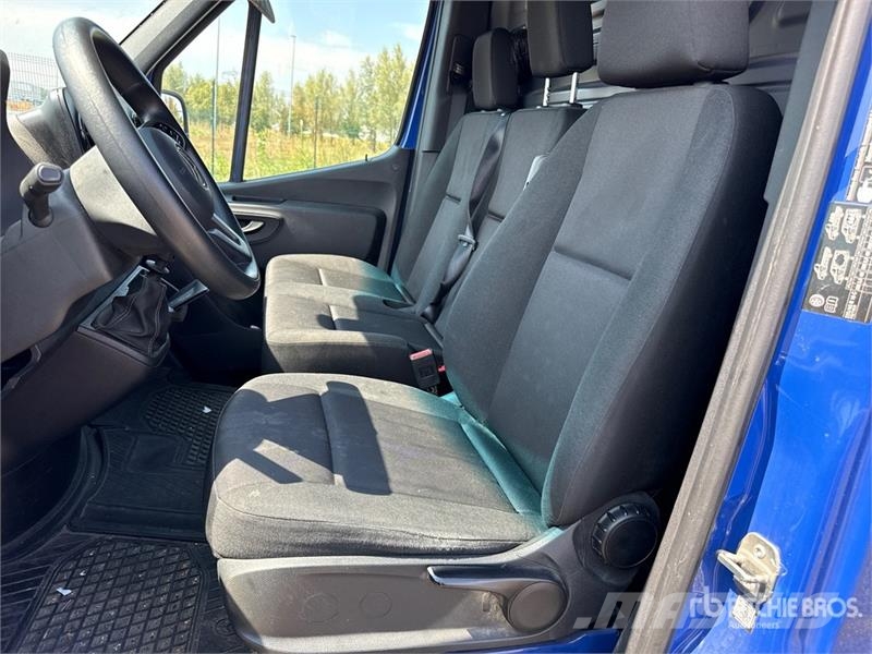 Mercedes-Benz Sprinter 311CDI Cargo Van Dodávky