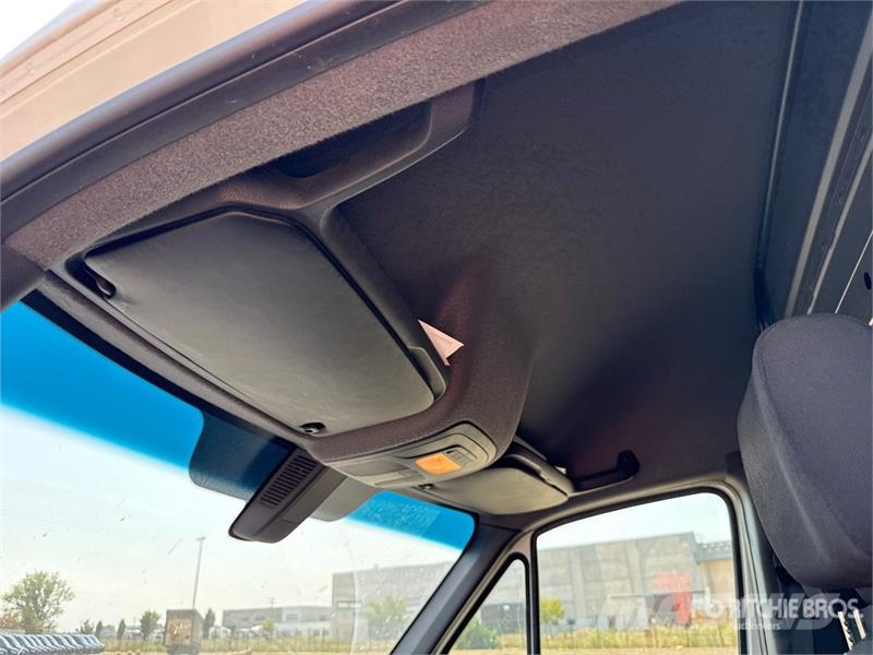 Mercedes-Benz Sprinter 314CDI Cargo Van Pakettiautot