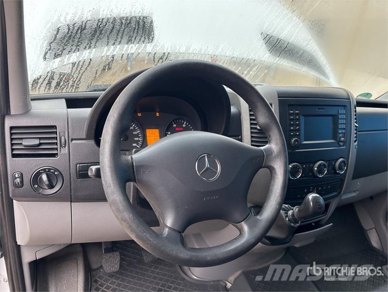 Mercedes-Benz Sprinter Panel vans