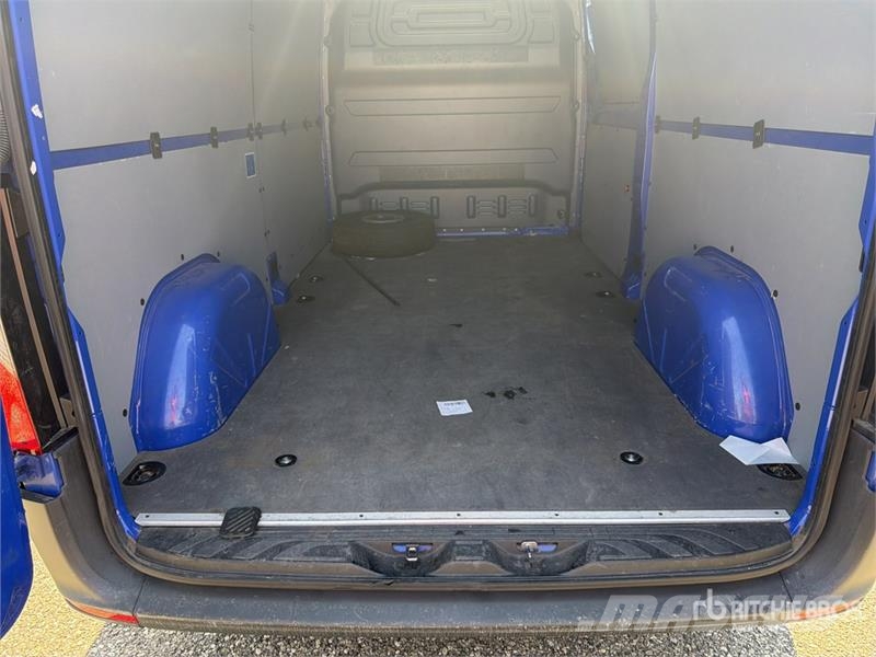 Mercedes-Benz Sprinter 311CDI Cargo Van Dodávky