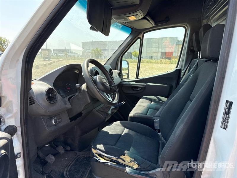 Mercedes-Benz Sprinter 314CDI Cargo Van Pakettiautot