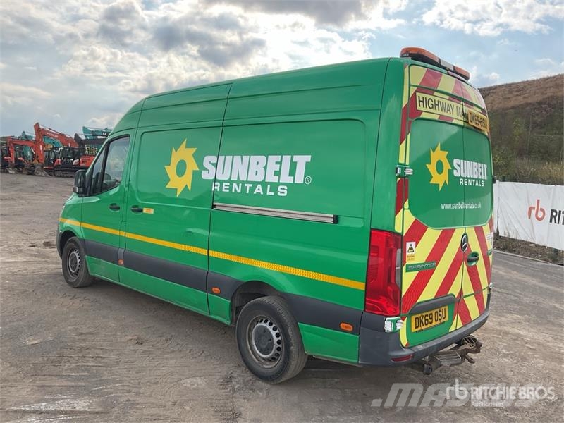 Mercedes-Benz Sprinter Varevogne