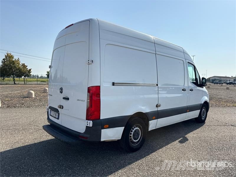 Mercedes-Benz Sprinter 314CDI Cargo Van Pakettiautot