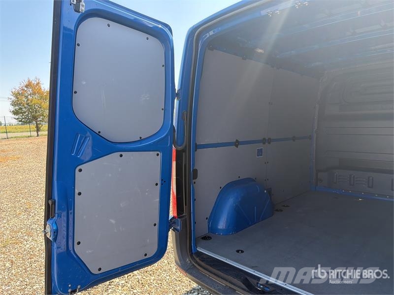 Mercedes-Benz Sprinter 211 CDi Cargo Van Utilitaire