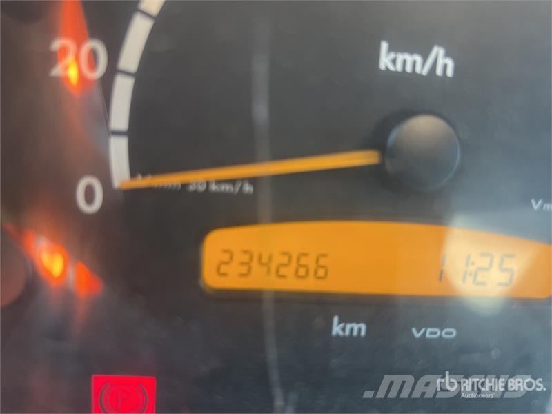 Mercedes-Benz Sprinter 413CDI Vehicule Utilitaire Cargo Van Furgone chiuso