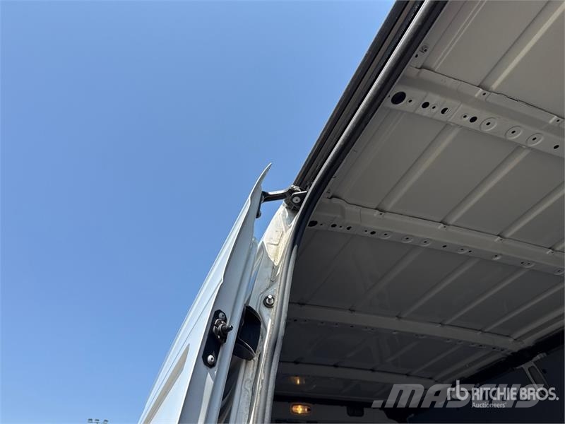 Mercedes-Benz Sprinter 311CDI Cargo Van Gesloten bedrijfswagens