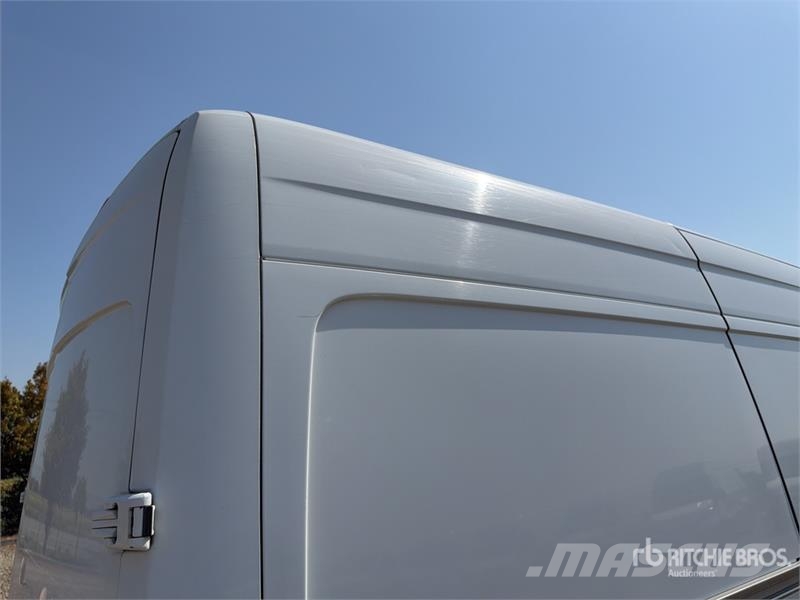 Mercedes-Benz Sprinter 314CDI Cargo Van Pakettiautot