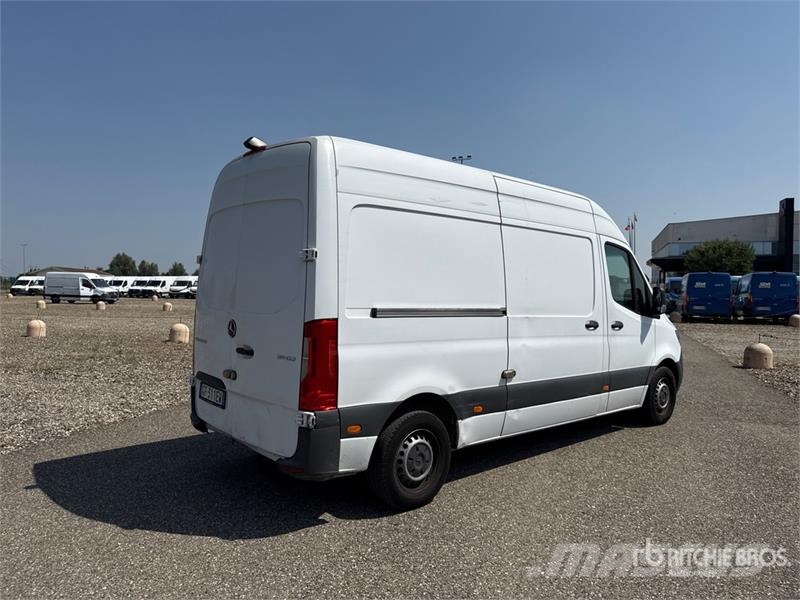 Mercedes-Benz Sprinter 311CDI Cargo Van Gesloten bedrijfswagens