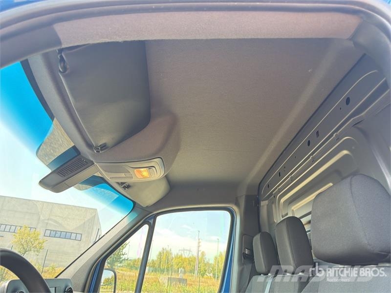 Mercedes-Benz Sprinter 211 CDi Cargo Van Lieferwagen