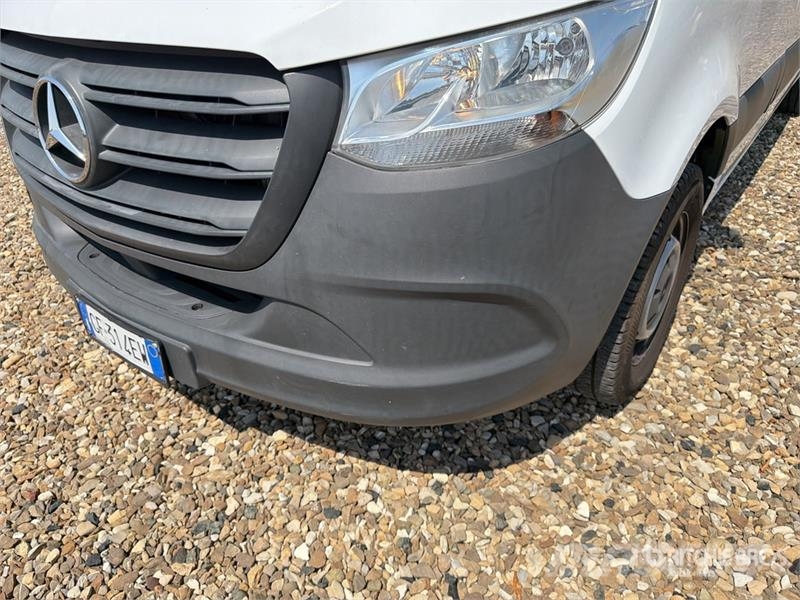 Mercedes-Benz Sprinter 311CDI Cargo Van Gesloten bedrijfswagens